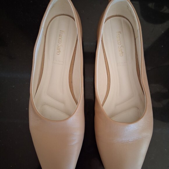 Size 7 Genuine Leather Franco Sarto Flats $40 - Picture 3 of 5